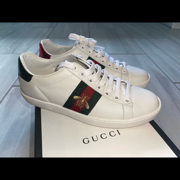 Authentic womens gucci sneakers size 8 - Picture 3 of 7